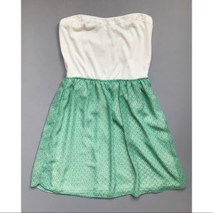 Casual strapless dress with patterned skirt